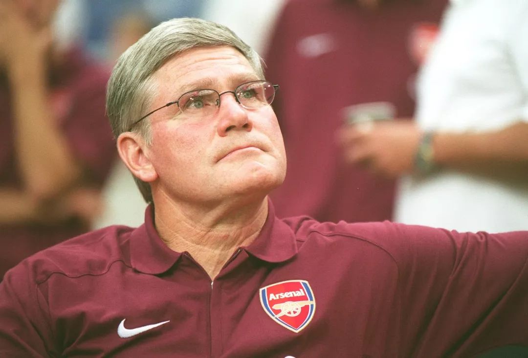 关于费德勒遭遇十五连败,阿森纳教练面临压力!的信息 关于费德勒遭遇十五连败,阿森纳教练面临压力!的信息