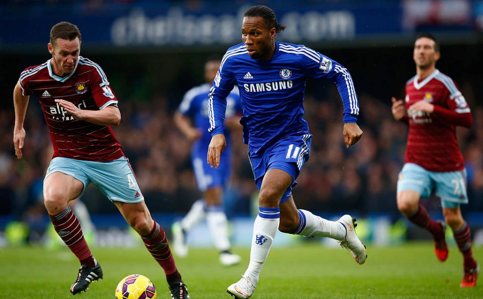 包含德罗巴连续十场比赛得分超过比分优势明显，皇家马德里挑战极限！的词条